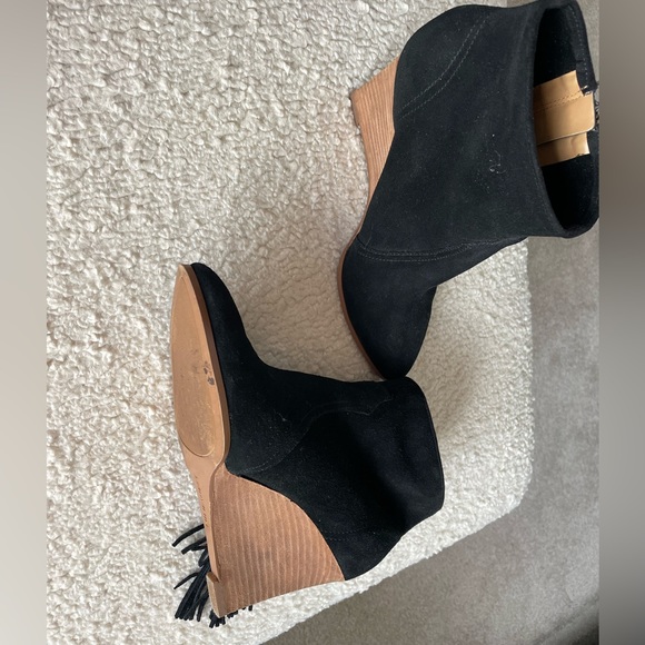 Black Suede Wedge boots with tassel detail - Picture 4 of 4